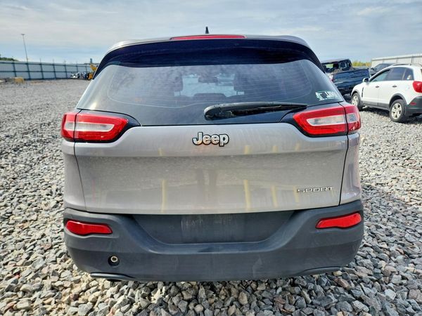 2015 JEEP CHEROKEE Sport — DIRR