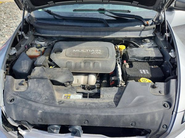 2015 JEEP CHEROKEE Sport — Engine bay