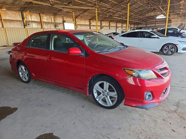 2013 TOYOTA COROLLA — Passenger 3/4