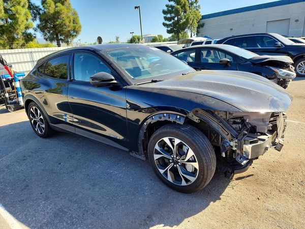 2025 FORD MUSTANG Select — Passenger 3/4