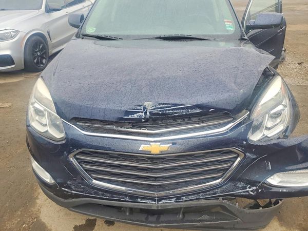 2017 CHEVROLET EQUINOX LT / FL — Engine bay
