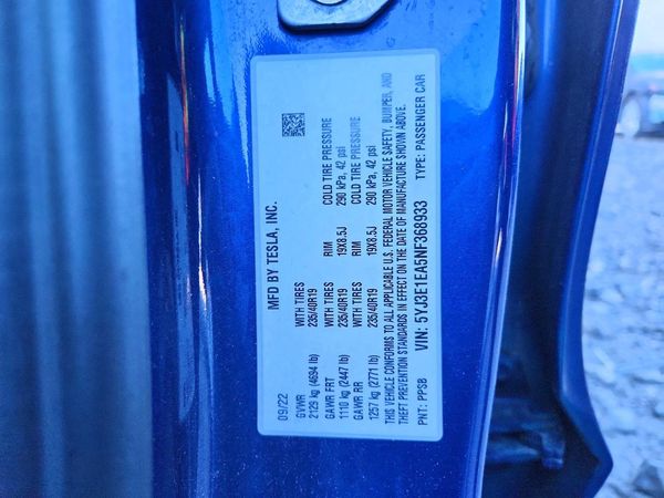 2022 TESLA MODEL 3 — VINS