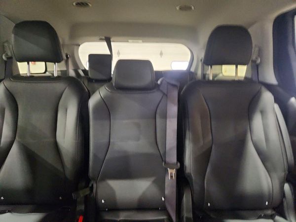 2027 KIA CARNIVAL LXS — SUVN