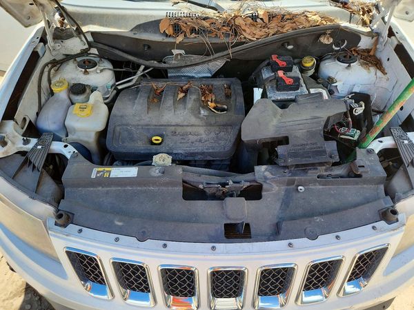 2015 JEEP COMPASS Sport — Engine bay
