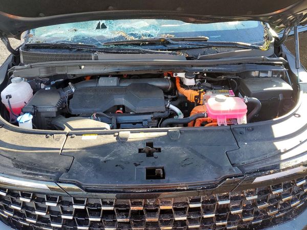 2025 KIA CARNIVAL H SX, SX PRESTIGE — Engine bay