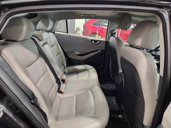 2018 HYUNDAI IONIQ Limited (HEV) — PSRS