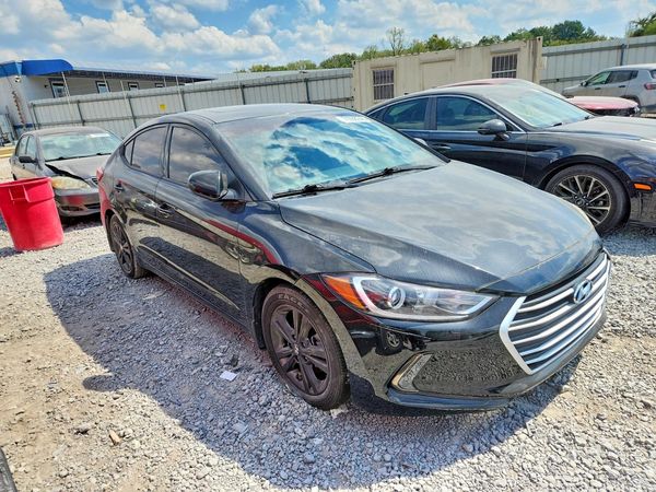 2018 HYUNDAI ELANTRA — Passenger 3/4