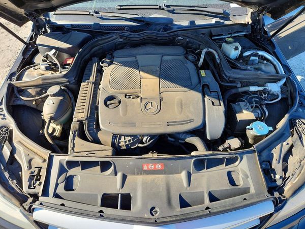 2012 MERCEDES-BENZ C C350 — Engine bay