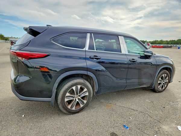 2021 TOYOTA HIGHLANDER XLE — PSRA