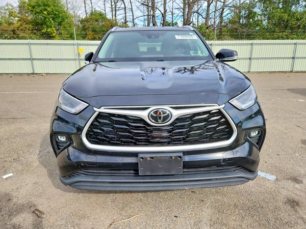 2021 TOYOTA HIGHLANDER XLE — DIRF