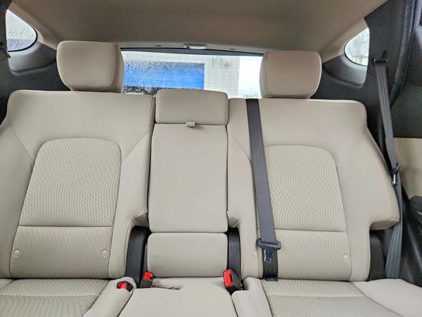 2017 HYUNDAI SANTA FE — SUVN
