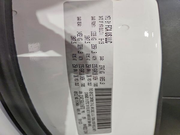 2020 CHRYSLER PACIFICA Touring L — VINS