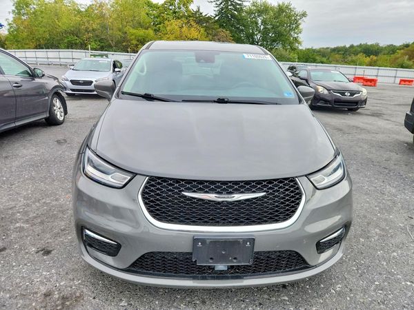 2022 CHRYSLER PACIFICA Touring L — DIRF