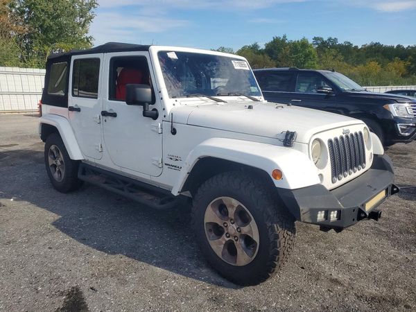 2016 JEEP WRANGLER Sahara — Passenger 3/4