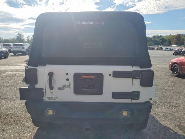 2016 JEEP WRANGLER Sahara — DIRR