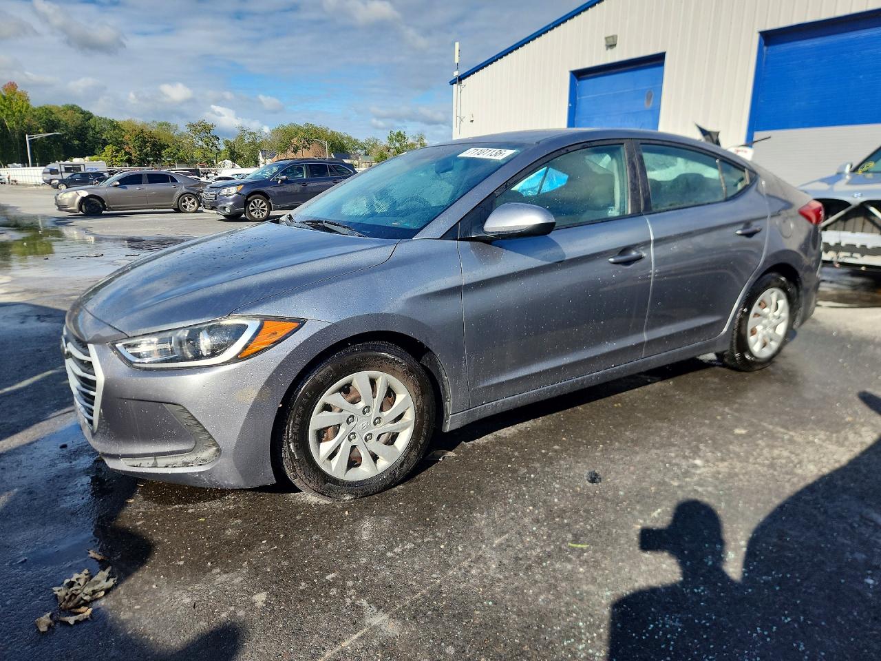 2018 HYUNDAI ELANTRA SE — Front 3/4