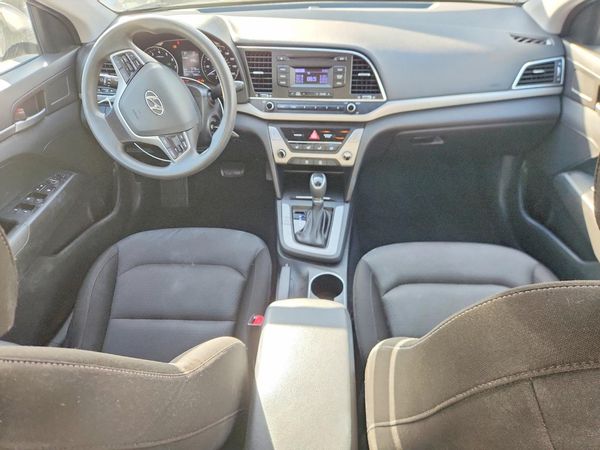 2018 HYUNDAI ELANTRA SE — CKPT