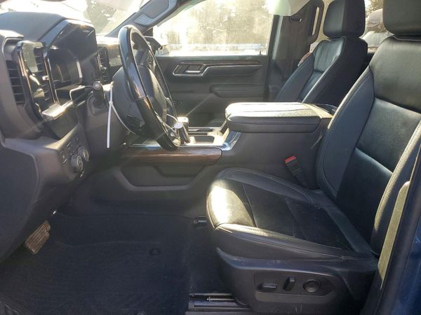 2024 CHEVROLET SILVERADO RST — DENT