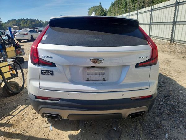 2019 CADILLAC XT4 Premium Luxury — DIRR