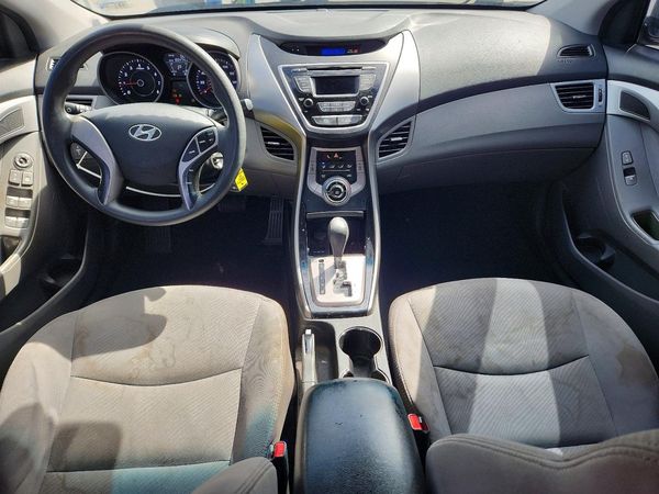 2013 HYUNDAI ELANTRA — CKPT
