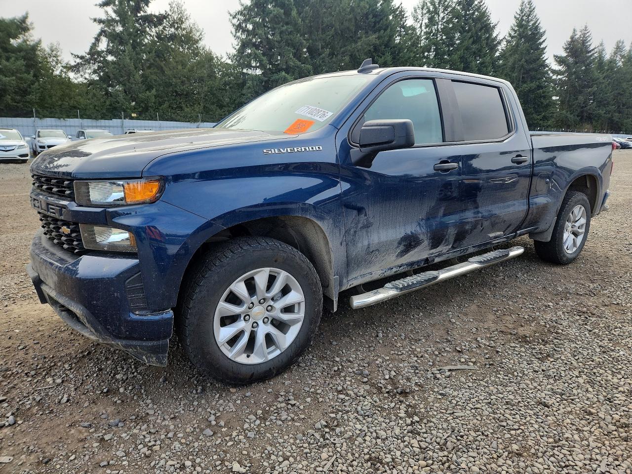 2021 CHEVROLET SILVERADO Custom — Front 3/4