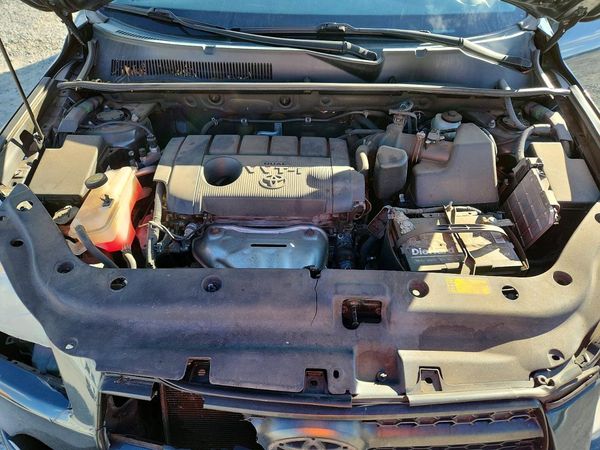 2012 TOYOTA RAV4 Standard — Engine bay