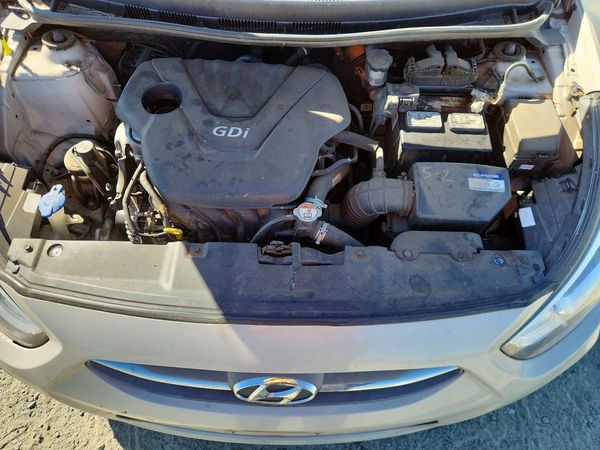 2017 HYUNDAI ACCENT SE Base — Engine bay