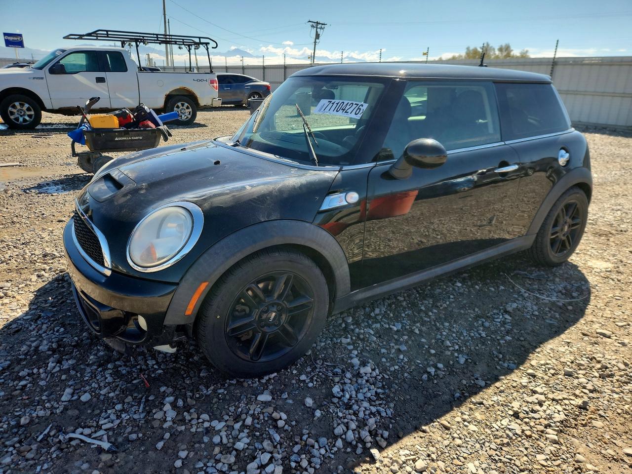 2012 MINI COOPER — Front 3/4