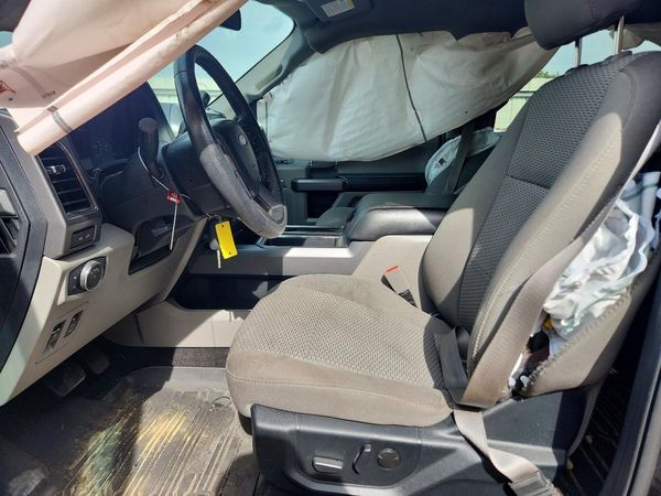 2020 FORD F150 — DENT