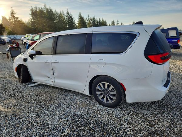 2023 CHRYSLER PACIFICA Touring L — DSRA