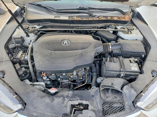 2019 ACURA TLX SH-AWD ADV19 V6 — Engine bay