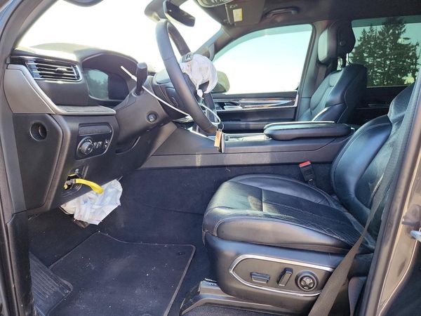 2022 JEEP WAGONEER Series II — DENT