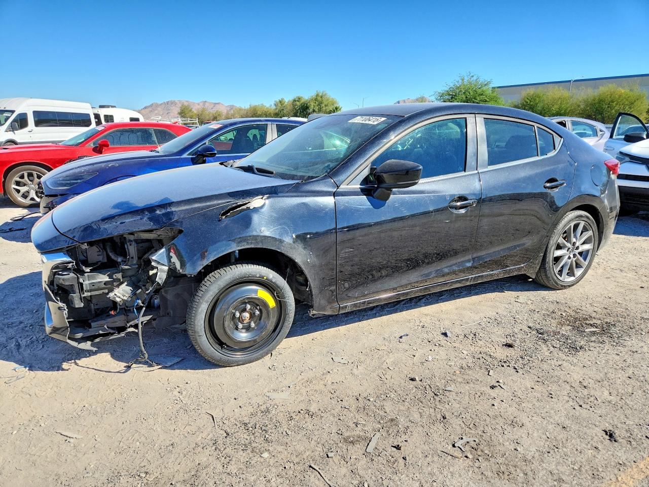 2018 MAZDA 3 Touring — Front 3/4