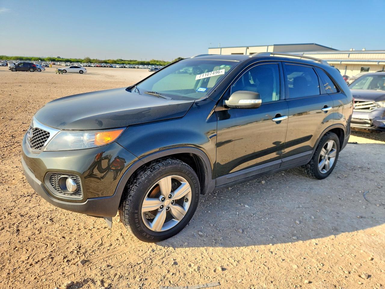 2013 KIA SORENTO EX — Front 3/4