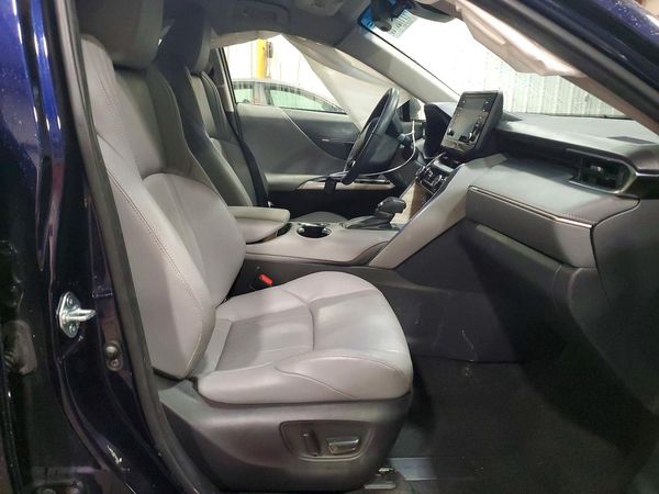 2021 TOYOTA VENZA — DENT