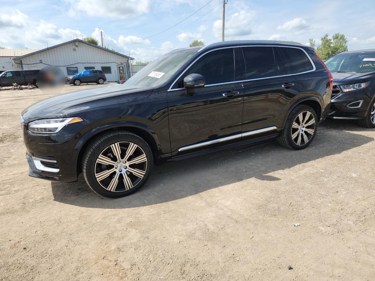 2021 VOLVO XC90