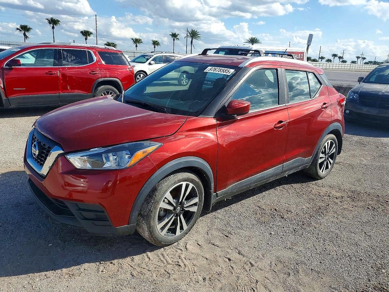 2018 NISSAN KICKS — Front 3/4