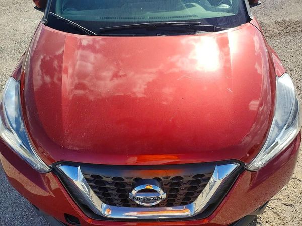 2018 NISSAN KICKS — Engine bay