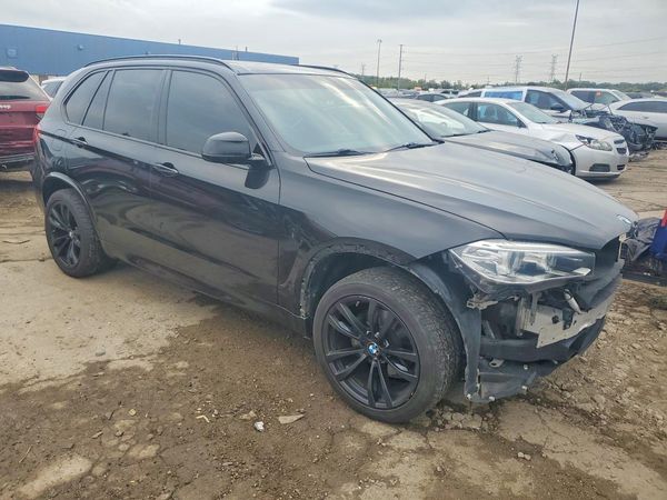 2015 BMW X5 xDrive35i — Passenger 3/4