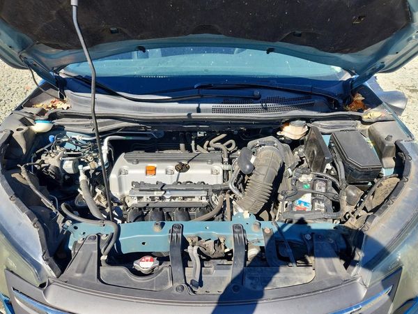 2014 HONDA CRV LX — Engine bay