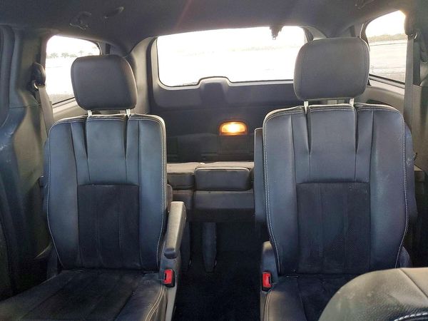 2015 DODGE CARAVAN SXT — SUVN