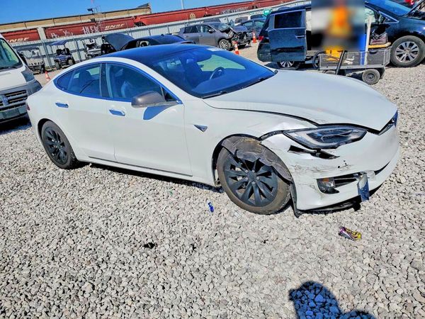 2018 TESLA MODEL S — Passenger 3/4