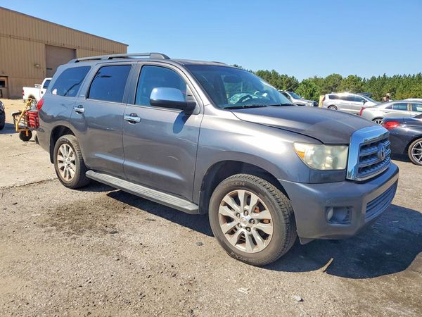 2014 TOYOTA SEQUOIA LI Limited Grade — Passenger 3/4