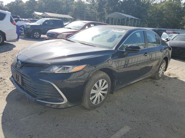 2022 TOYOTA CAMRY