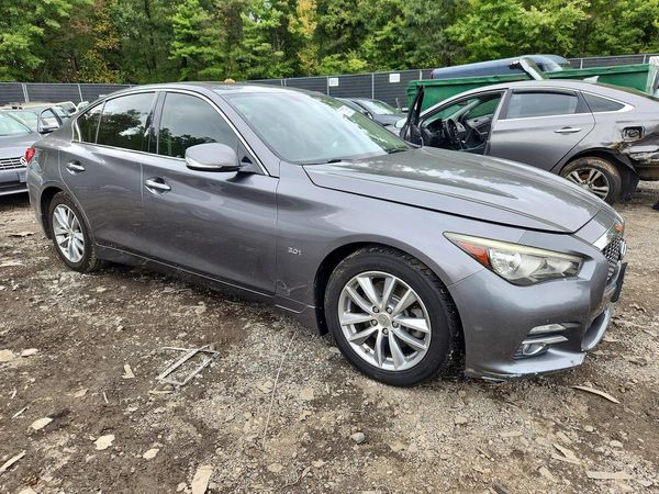 2017 INFINITI Q50 — Passenger 3/4