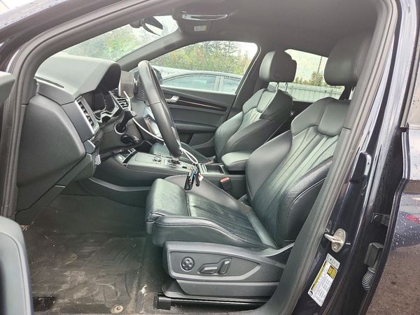 2019 AUDI Q5 — DENT