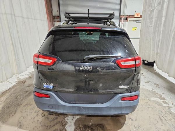 2015 JEEP CHEROKEE Latitude — DIRR