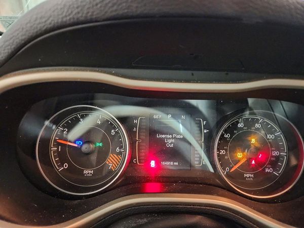 2015 JEEP CHEROKEE Latitude — ODOM