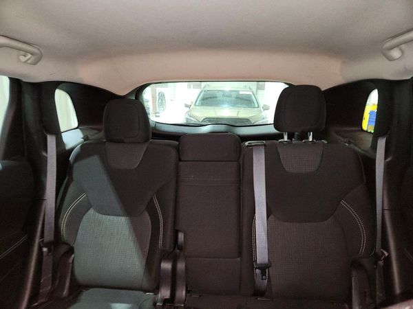 2015 JEEP CHEROKEE Latitude — SUVN