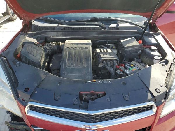 2014 CHEVROLET EQUINOX 1LT — Engine bay